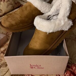 Jessica Cline Women's Tan Slippers with Plush Lining